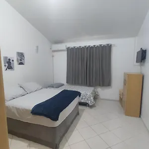 casa-de-2-quartos-na-praia-da-joaquina.santa-catarina-brasil.com/